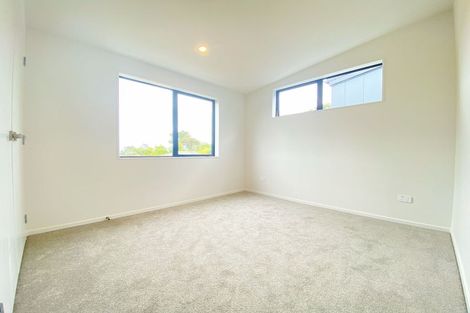 Photo of property in 296c East Coast Road, Forrest Hill, Auckland, 0620