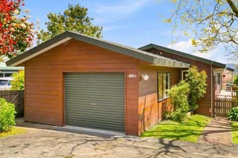 Photo of property in 4150a Great North Road, Glendene, Auckland, 0602
