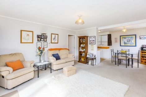 Photo of property in 1/9 Denver Grove, Totara Park, Upper Hutt, 5018
