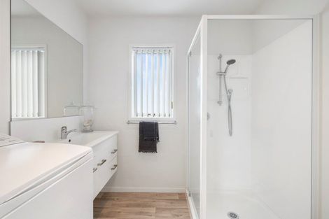 Photo of property in 11 Kamahi Crescent, Papamoa Beach, Papamoa, 3118