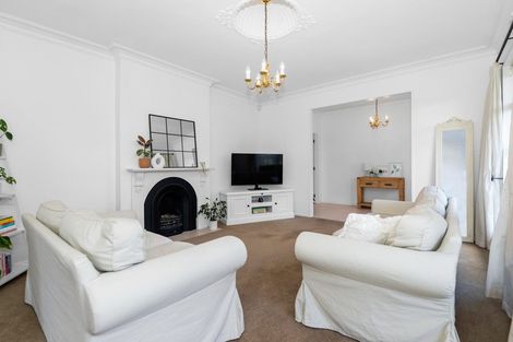 Photo of property in 60b Sandwich Road, St Andrews, Hamilton, 3200