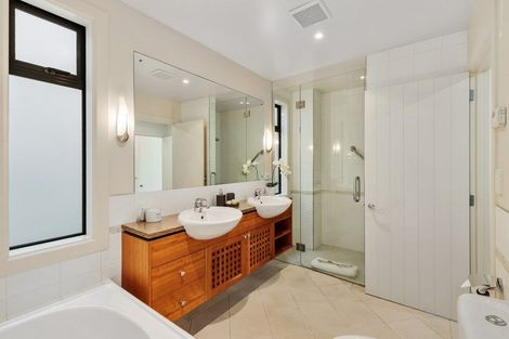 Photo of property in 32a Langton Road, Stanmore Bay, Whangaparaoa, 0932