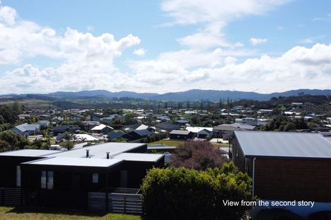 Photo of property in 9a Cornwall Way, Mangawhai Heads, Mangawhai, 0505