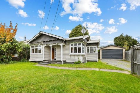 Photo of property in 60 Martin Avenue, Beckenham, Christchurch, 8023