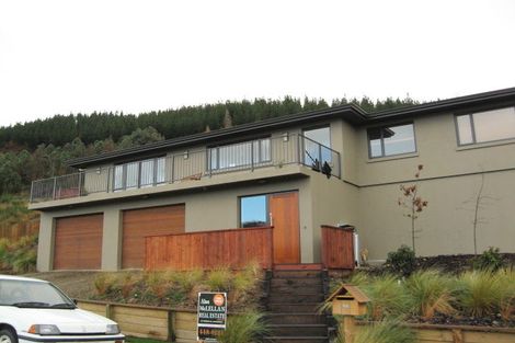 Photo of property in 44 Shields Street, Clyde, 9330