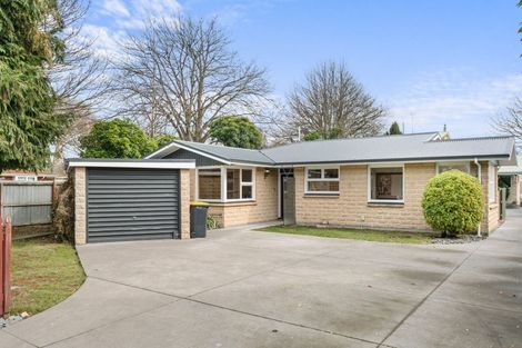 Photo of property in 1/115 Withells Road, Avonhead, Christchurch, 8042