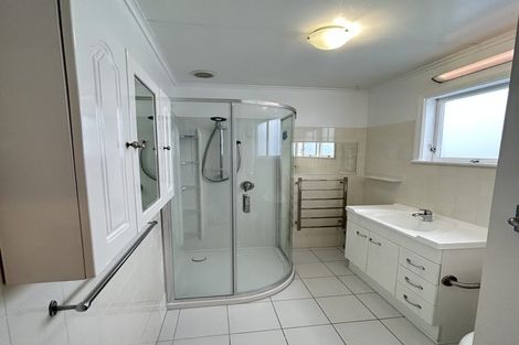 Photo of property in 29 Seatoun Heights Road, Miramar, Wellington, 6022