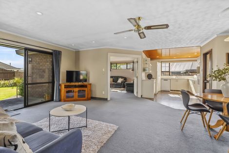 Photo of property in 81 Bush Road, Mosgiel, 9024