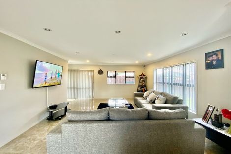 Photo of property in 92a Hillside Road, Papatoetoe, Auckland, 2025