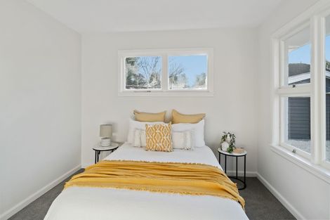 Photo of property in 265 Wainoni Road, Avondale, Christchurch, 8061