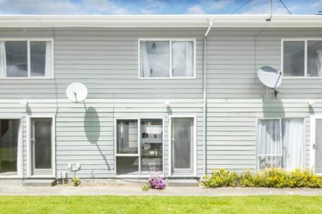 Photo of property in 9/46 King Street, Ebdentown, Upper Hutt, 5018