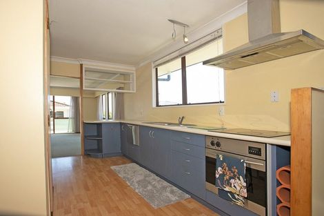 Photo of property in 20 Seaview Road, Otumoetai, Tauranga, 3110