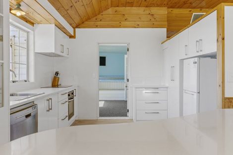 Photo of property in 65 Te Moenga Park, Acacia Bay, Taupo, 3330