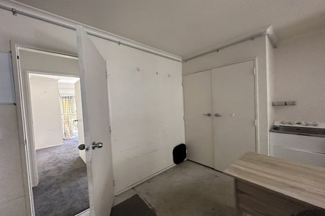 Photo of property in 15a Commissariat Road, Mount Wellington, Auckland, 1060