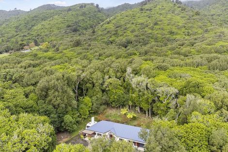 Photo of property in 103 Huia Street, Waikanae, 5391