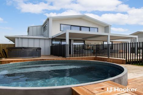 Photo of property in 55 Seaforth Road, Waihi Beach, 3611