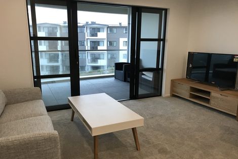 Photo of property in Apollo Apartments, 201/46 Rosedale Road, Rosedale, Auckland, 0632