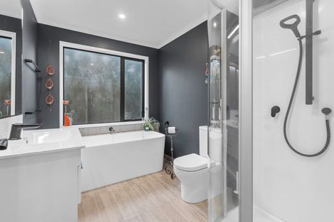 Photo of property in 21 Tuscan Lane, Martinborough, 5711