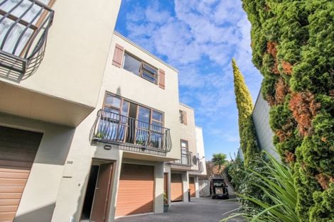 Photo of property in 26d Andrew Young Street, Palmerston North, 4410