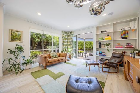 Photo of property in 67 Matua Road, Huapai, Kumeu, 0810