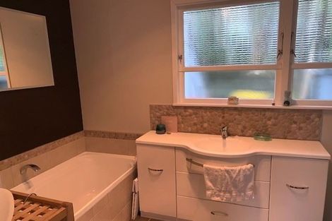 Photo of property in 25 Kensington Place, Fairfield, Hamilton, 3214