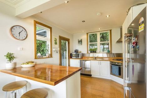 Photo of property in 19 Gorman Street, Macandrew Bay, Dunedin, 9014