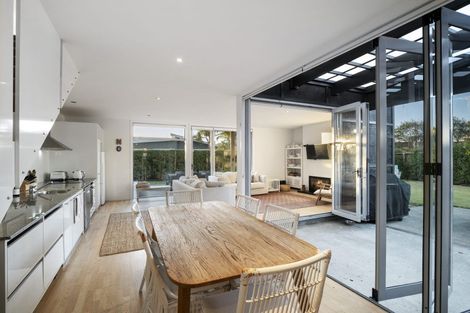 Photo of property in 2/189 Mangatawhiri Road, Omaha, Warkworth, 0986