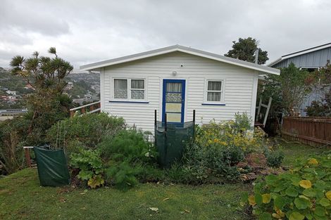 Photo of property in 10 Ogilvy Terrace, Plimmerton, Porirua, 5026
