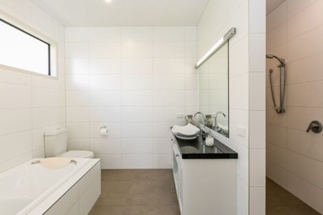 Photo of property in 149 Durham Drive, Havelock North, 4130