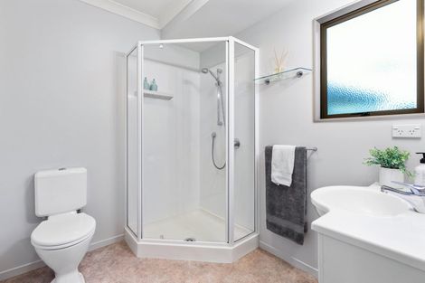 Photo of property in 14 Ashgrove Place, Ohauiti, Tauranga, 3112