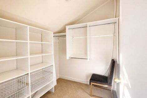 Photo of property in 2 Mellons Bay Road, Howick, Auckland, 2014