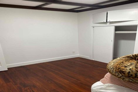 Photo of property in 1072 Great North Road, Point Chevalier, Auckland, 1022