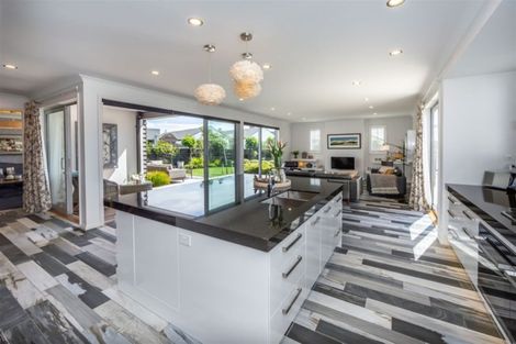 Photo of property in 4 Torrey Pines, Waimairi Beach, Christchurch, 8083