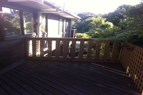 Photo of property in 33 Ngaio Gorge Road, Ngaio, Wellington, 6035