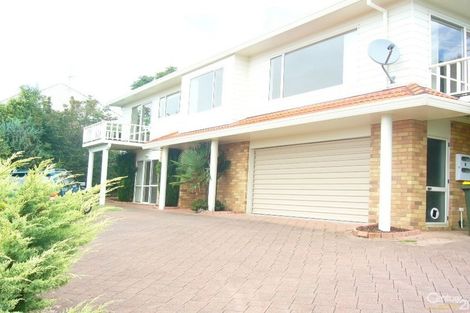 Photo of property in 2/61 Wiltshire Place, Somerville, Auckland, 2014