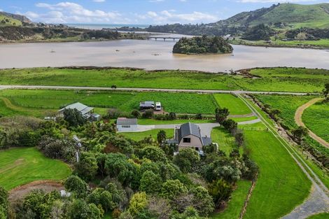Photo of property in 97b Te Mahoe Road, Mokau, 4376