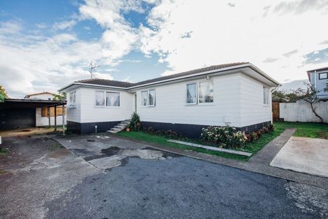 Photo of property in 20 Gambare Place, Wattle Downs, Auckland, 2103