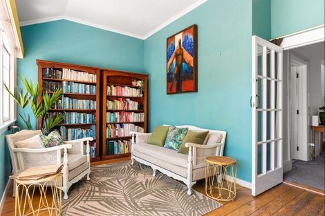 Photo of property in 8 Heta Road, Inner Kaiti, Gisborne, 4010