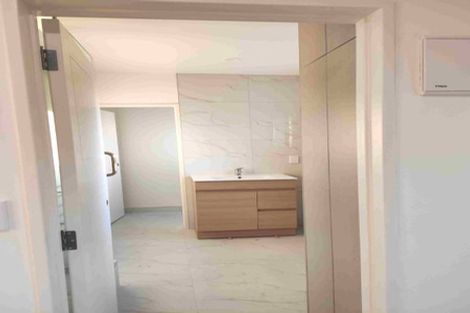 Photo of property in 24 Ireland Road, Mount Wellington, Auckland, 1060