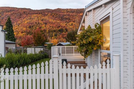 Photo of property in 17a Devon Street, Arrowtown, 9302