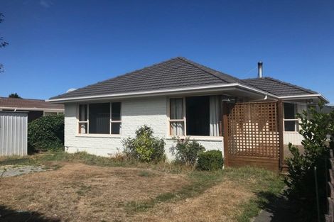 Photo of property in 15 Rosella Street, Broomfield, Christchurch, 8042