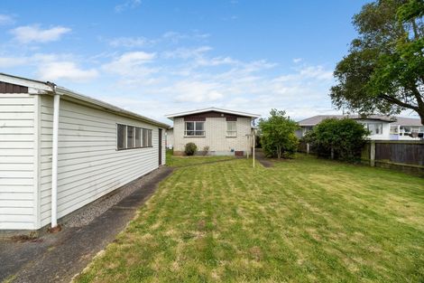 Photo of property in 6b York Street, Eltham, 4322