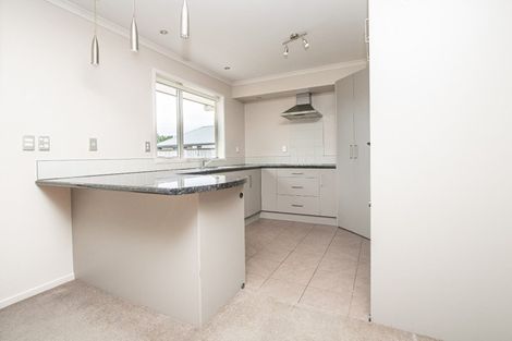 Photo of property in 10 Madison Street, Cambridge, 3434