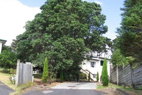 Photo of property in 12 Eugen Place, Bayview, Auckland, 0629