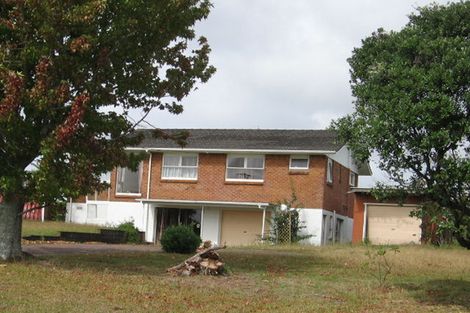 Photo of property in 113 Colwill Road, Massey, Auckland, 0614