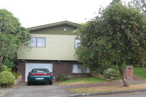 Photo of property in 39 Brightwater Crescent, Totara Park, Upper Hutt, 5018