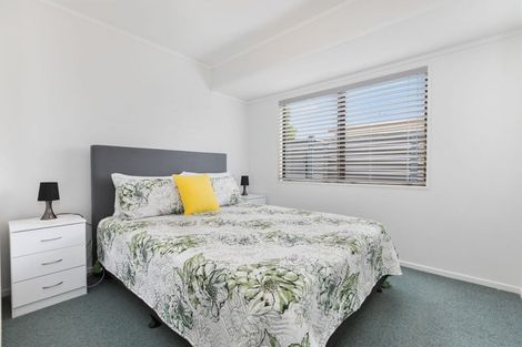 Photo of property in 6b Esmeralda Street, Welcome Bay, Tauranga, 3112