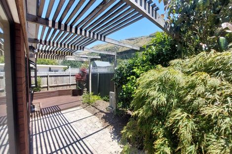 Photo of property in 20 Van Asch Street, Sumner, Christchurch, 8081