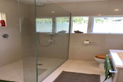 Photo of property in 39 Acheron Road, Paremata, Porirua, 5026