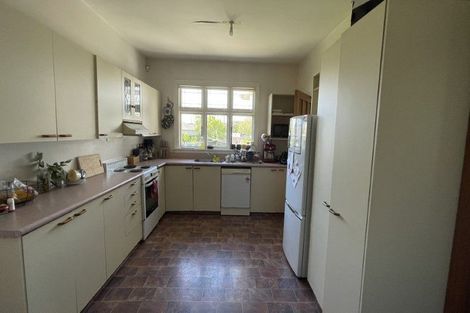 Photo of property in 96 Clyde Road, Ilam, Christchurch, 8041